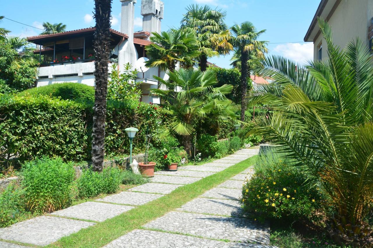 Apartments Orange Lovran Luaran gambar
