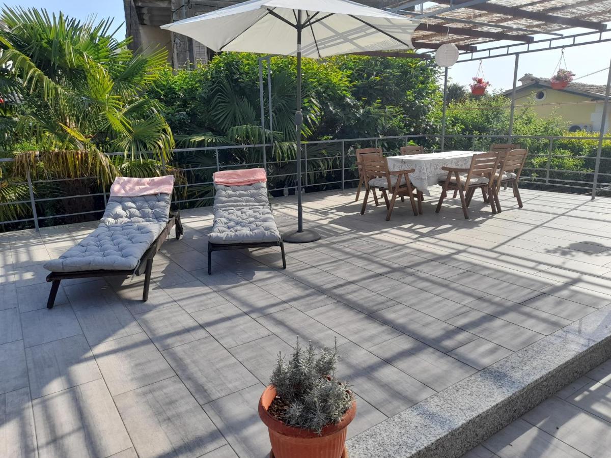 Apartments Orange Lovran Luaran gambar