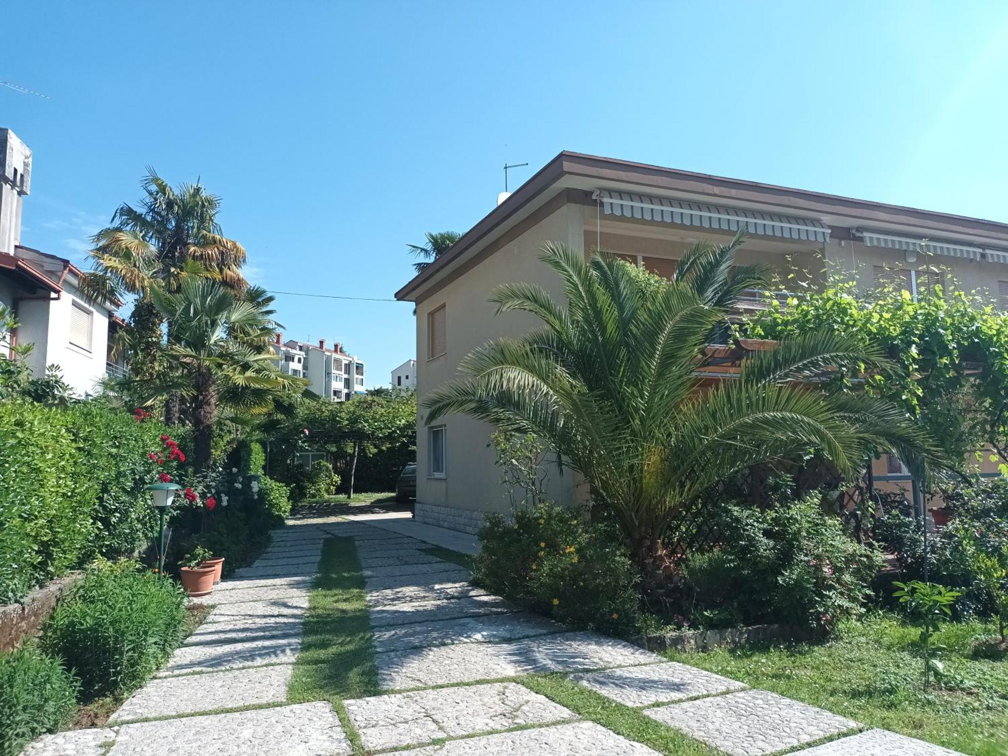 Apartments Orange Lovran Luaran gambar