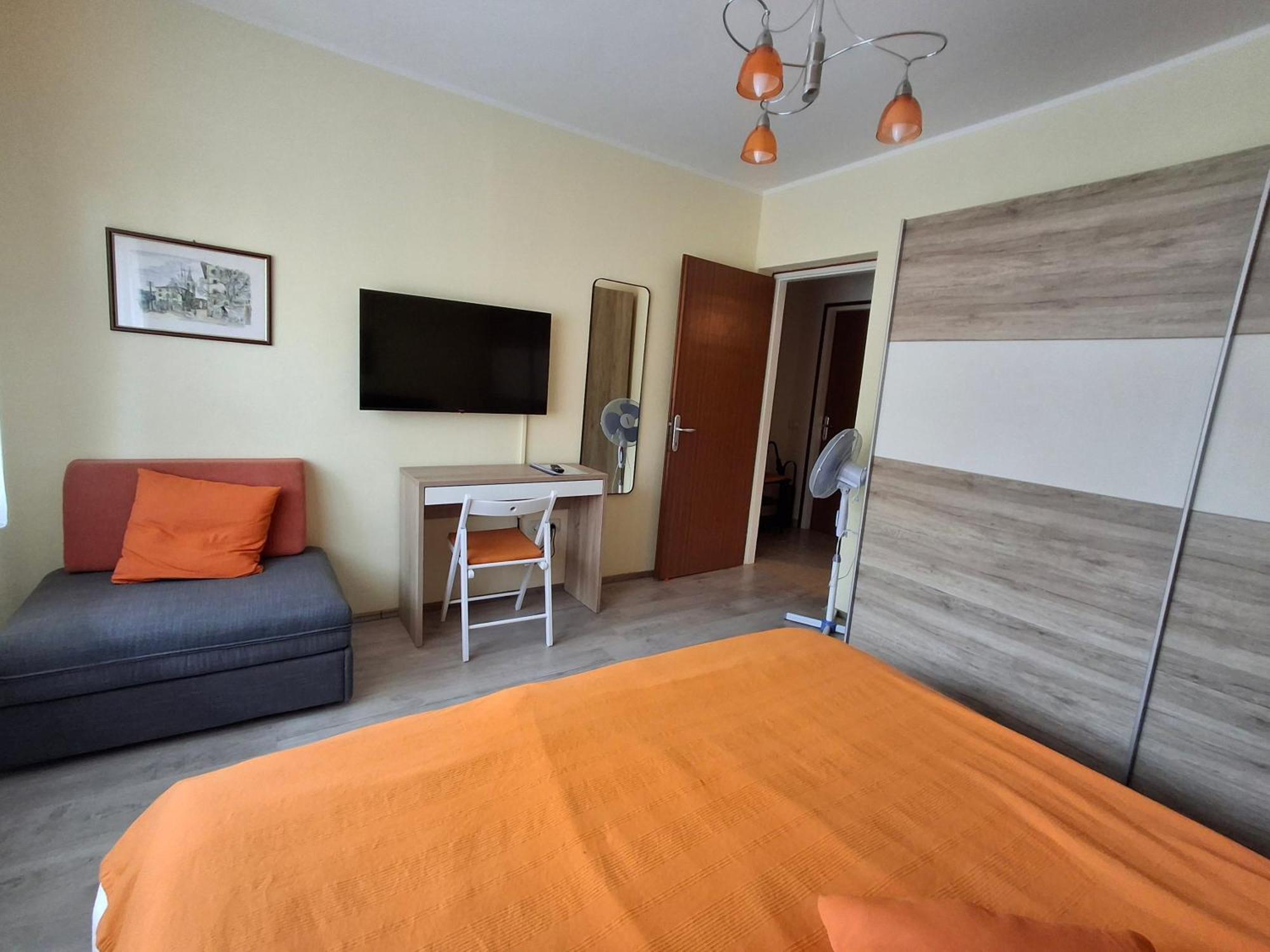 Apartments Orange Lovran Bilik gambar